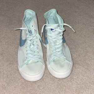 Women's Blazer mid in White and Blue